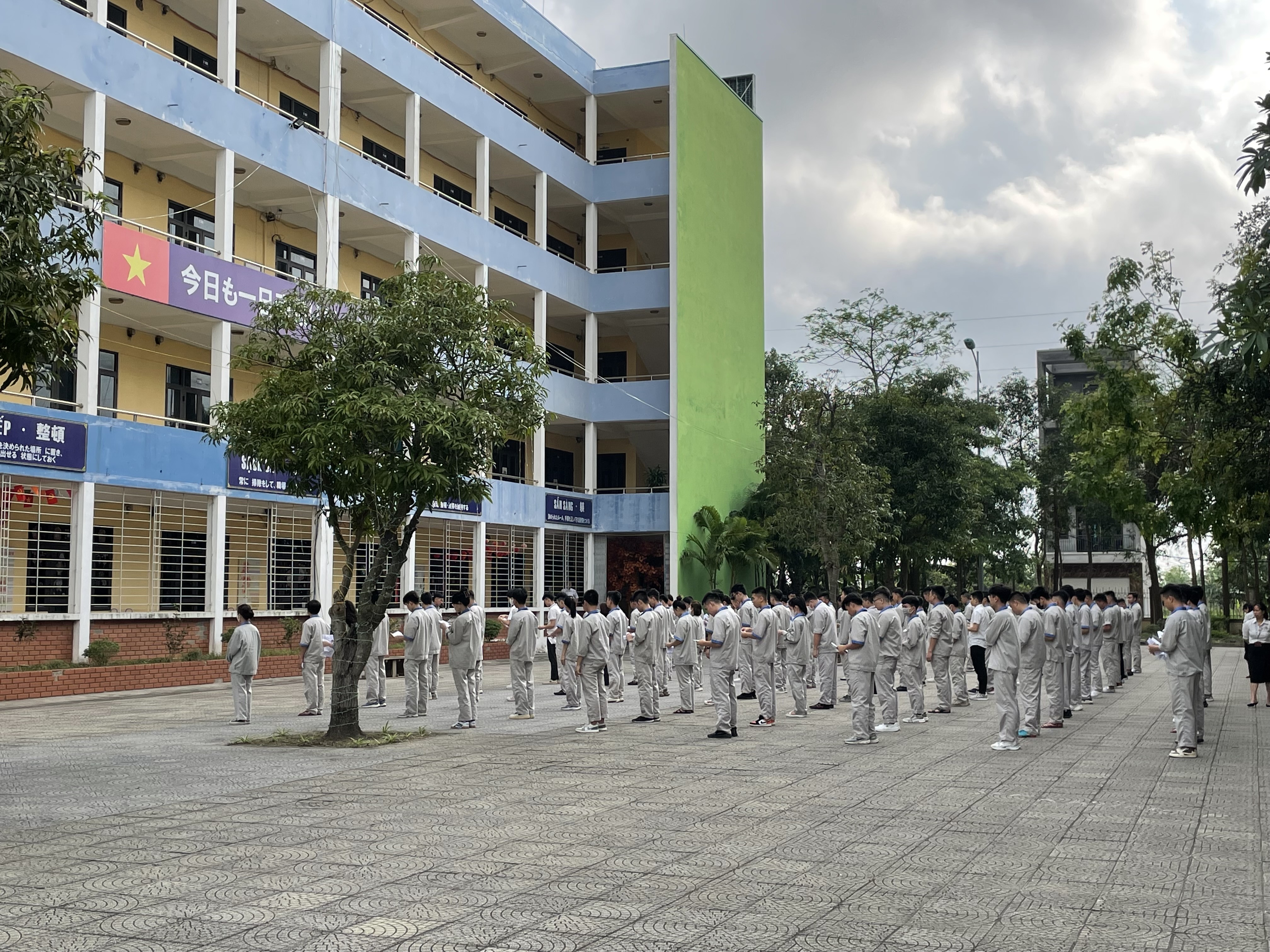 現地ベトナムの学校
